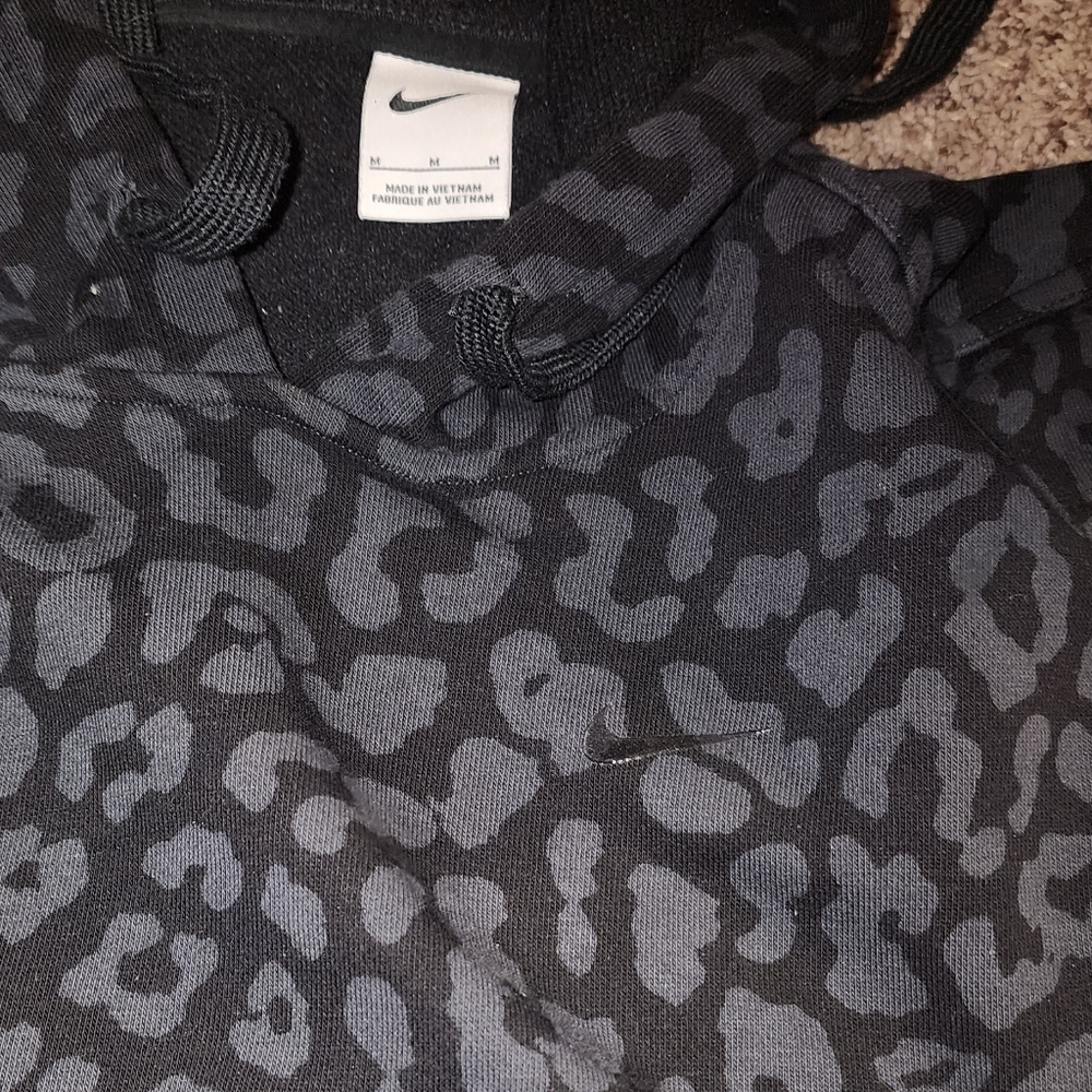 Nike hoodie